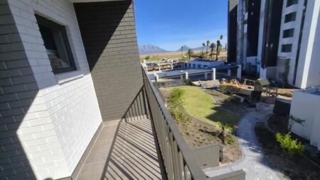Studio Apartment in Century City