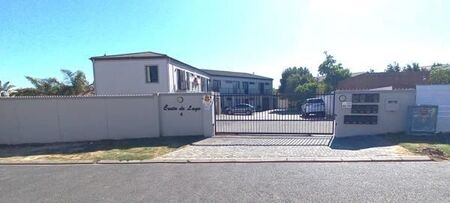 1 Bedroom Apartment in Table View