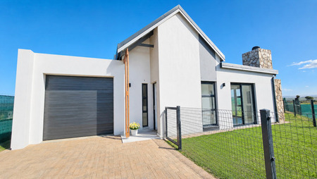 2 Bedroom House in Hartenbos