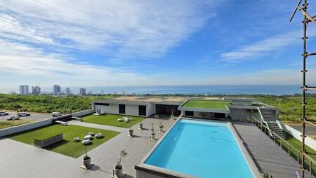 2 Bedroom Apartment in Umhlanga Ridge