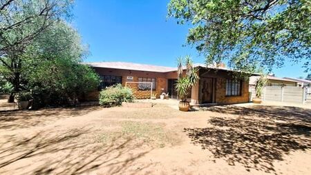4 Bedroom House in Vanderbijlpark Se