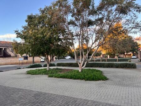2 Bedroom townhouse - sectional to rent in Wilgehof, Bloemfontein