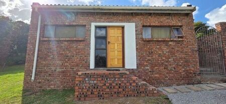 2 Bedroom cottage to rent in Linton Grange, Port Elizabeth