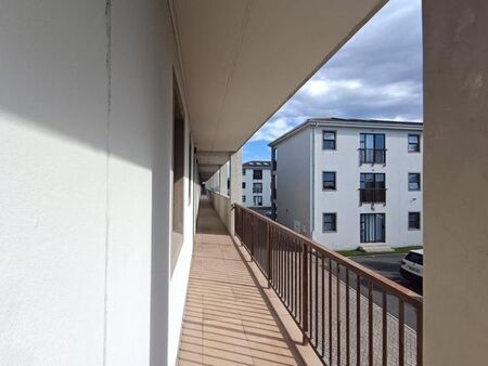 2 Bedroom apartment to rent in Grassy Park, Cape Town
