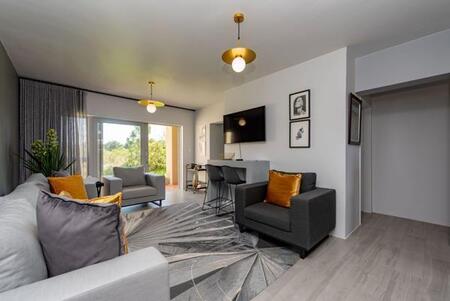 2 Bedroom Apartment in Goose Valley Golf Estate