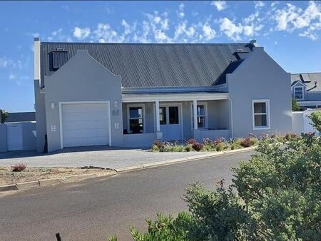 2 Bedroom Duet in Westcliff