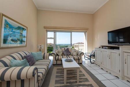 2 Bedroom Apartment in Goose Valley Golf Estate