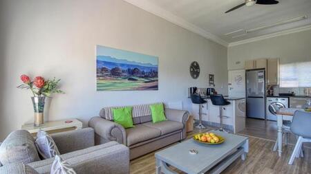 2 Bedroom Apartment in Goose Valley Golf Estate