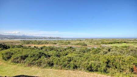 2 Bedroom Apartment in Goose Valley Golf Estate