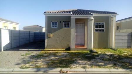 2 Bedroom House in Gaylee