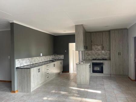 3 Bedroom House in Kingsview