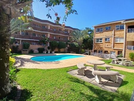 2 Bedroom Apartment in Uvongo