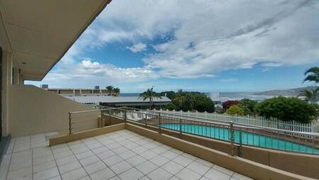 2 Bedroom Apartment in Manaba Beach
