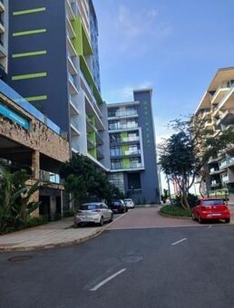 3 Bedroom Apartment in New Town Centre (Gateway)
