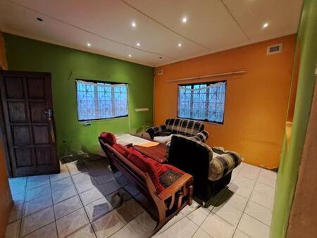 3 Bedroom House in Oaklands