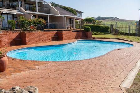 3 Bedroom Apartment in Westbrook