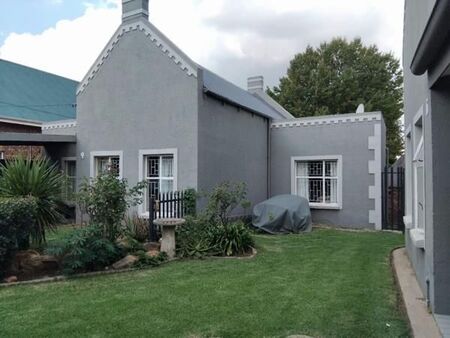 3 Bedroom Townhouse in Heidelberg Central