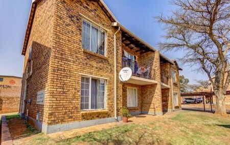 2 Bedroom Apartment in Chloorkop