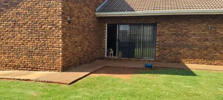 2 Bedroom House in Strubenvale