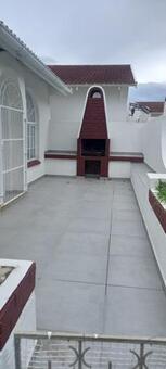 2 Bedroom Apartment in Aston Bay