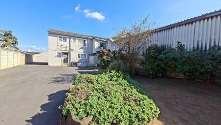 3 Bedroom duplex townhouse - freehold to rent in Greenbury, Phoenix