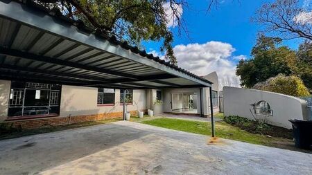 4 Bedroom house to rent in Secunda