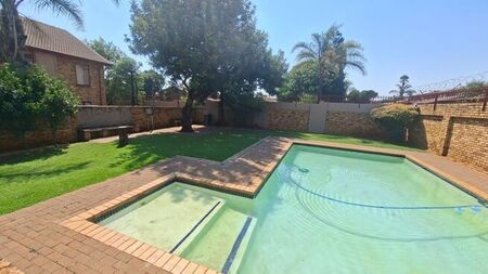 2 Bedroom apartment to rent in Zwartkop, Centurion