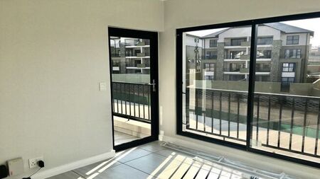 1 Bedroom apartment to rent in Waterfall, Midrand