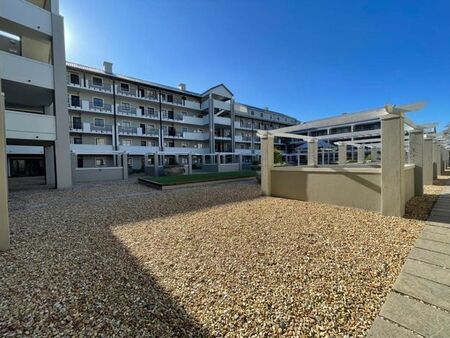 2 Bedroom apartment to rent in Mowbray, Cape Town