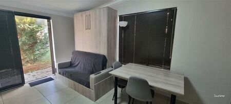 1 Bedroom bachelor apartment to rent in Queenswood, Pretoria