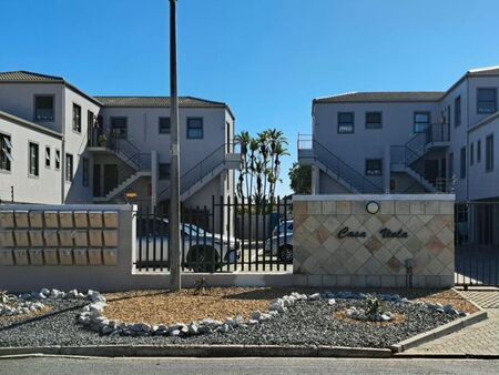 2 Bedroom apartment to rent in Bloubergrant