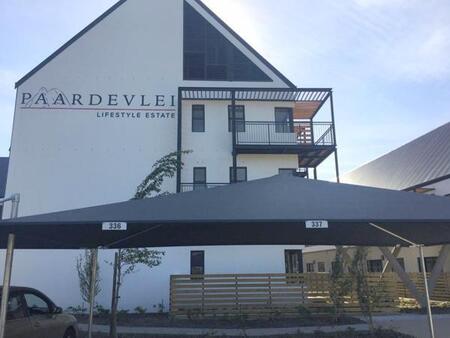1 Bedroom Apartment in Paardevlei