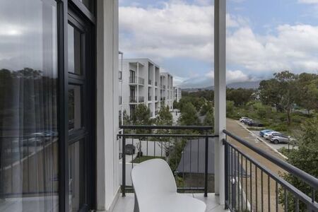 1 Bedroom Apartment in Paardevlei