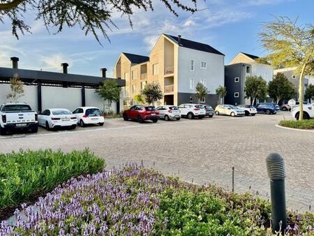 2 Bedroom apartment to rent in Burgundy Estate, Milnerton