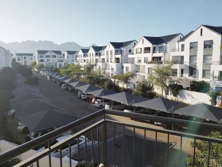 1 Bedroom Apartment in Somerset West Central