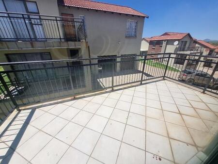 4 Bedroom Townhouse in Lydenburg