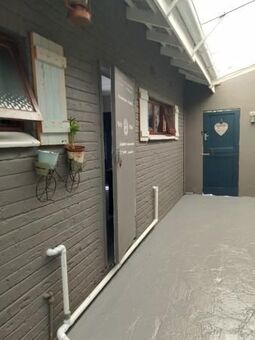 1 Bedroom Apartment in Hibberdene