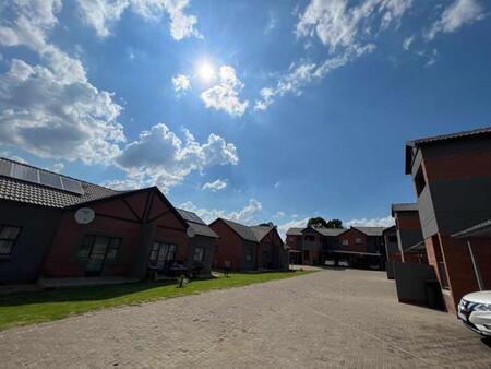 2 Bedroom Apartment in Ruimsig