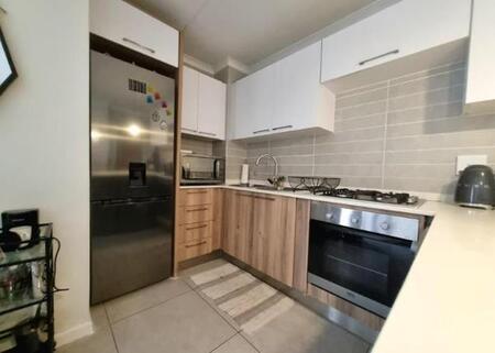 1 Bedroom Apartment in Modderfontein