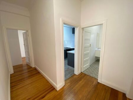 2 Bedroom apartment to rent in Newlands, Cape Town