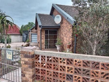 3 Bedroom House in Vredenburg