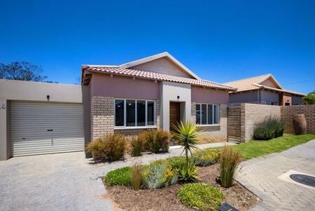 3 Bedroom House in Pacaltsdorp