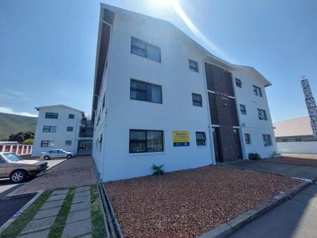 1 Bedroom Apartment in Northcliff