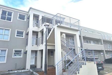 2 Bedroom House in Melkbosstrand