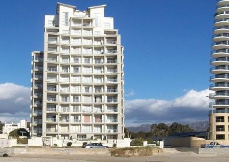 1 Bedroom Apartment in Van Ryneveld