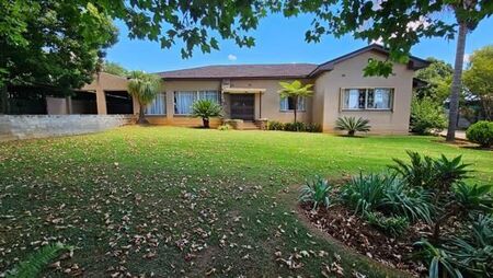 7 Bedroom House in Lydenburg