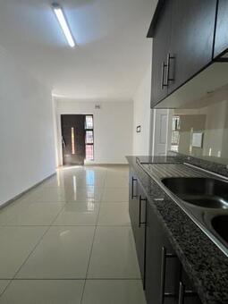 1.5 Bedroom Apartment in Havenside