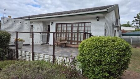 3 Bedroom House in Fairbridge Heights