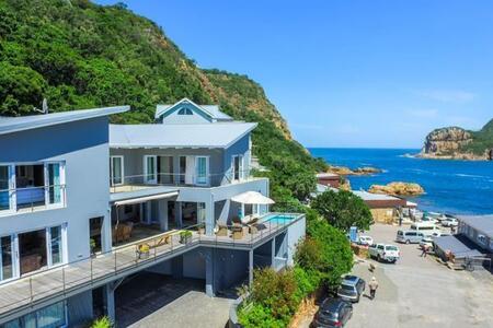 3 Bedroom House in The Heads