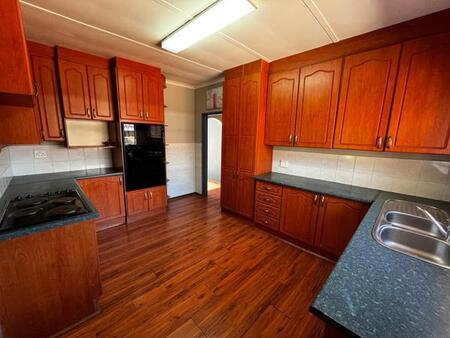 3 Bedroom House in South Ridge